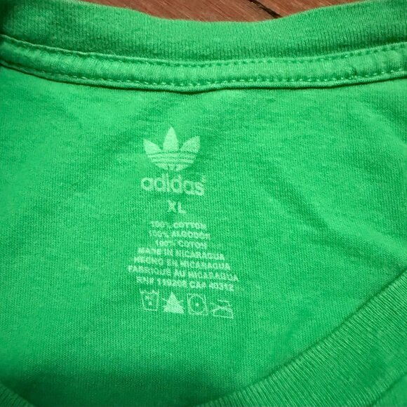 Classic, Rare Kelly Green Adidas, Federal Reserve T-shirt, XL - Picture 3 of 4